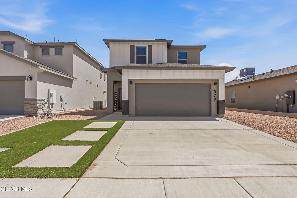 1072 Summer Rain Street, Horizon City, TX 79928