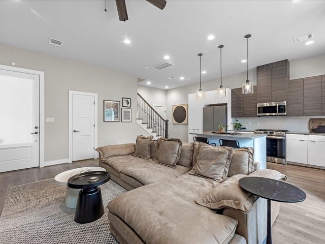 307 Charlock Street, Houston, TX 77022