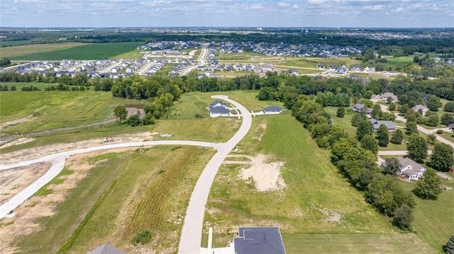 3705 Fieldstone Drive, Waukee, IA 50263