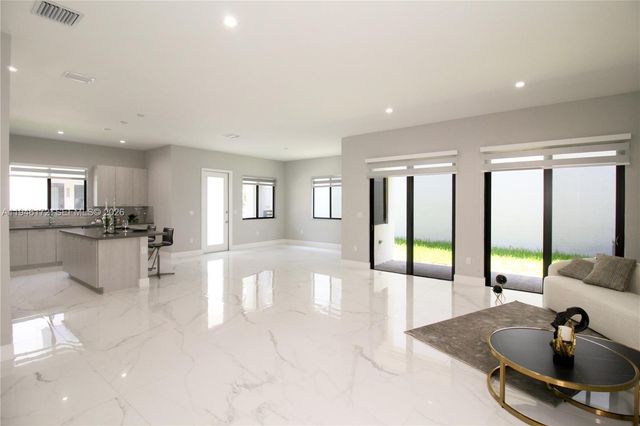 4349 NW 81st Ave, Doral, FL 33166