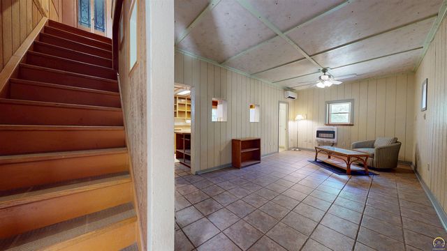 11973 SW 77th St, Auburn, KS 66402