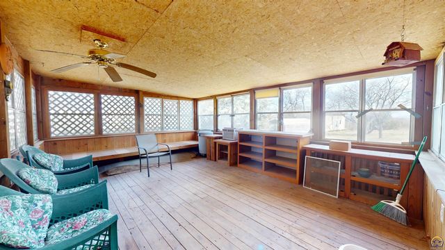 11973 SW 77th St, Auburn, KS 66402