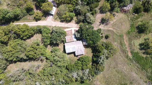 11973 SW 77th St, Auburn, KS 66402