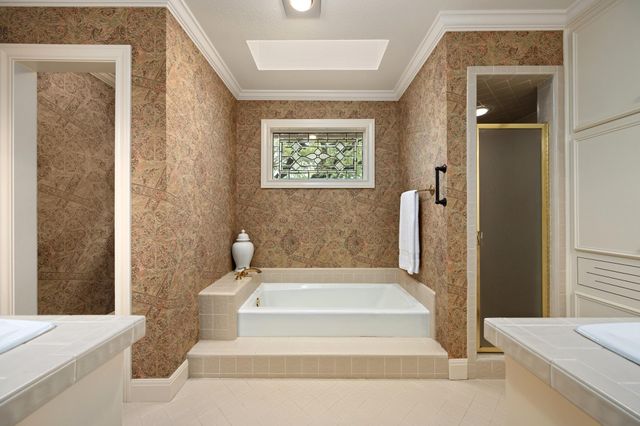 2900 Angelfire LN, Austin, TX 78746