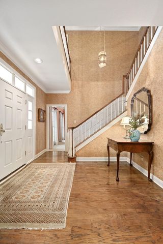 2900 Angelfire LN, Austin, TX 78746