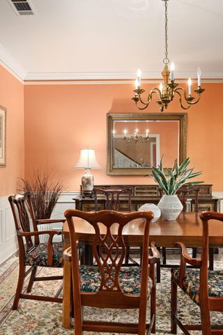 2900 Angelfire LN, Austin, TX 78746