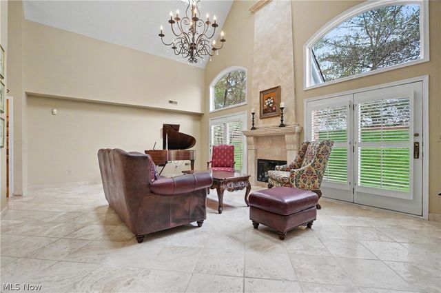 3561 Sparrow Pond Lane, Akron, OH 44333