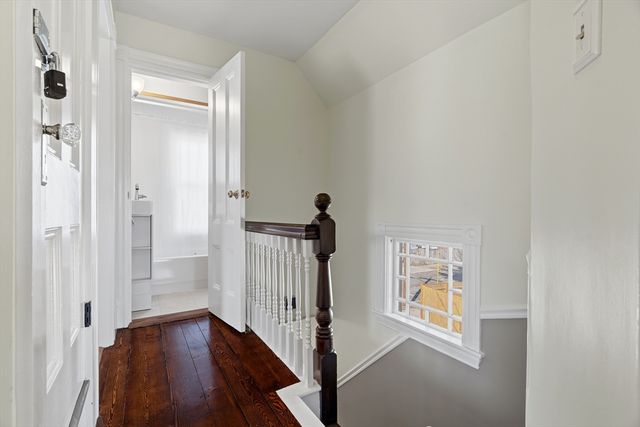 6 Eastern Ave, Wakefield, MA 01880