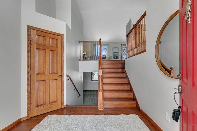 1540 Timberdoodle Drive, Saint Cloud, MN 56303