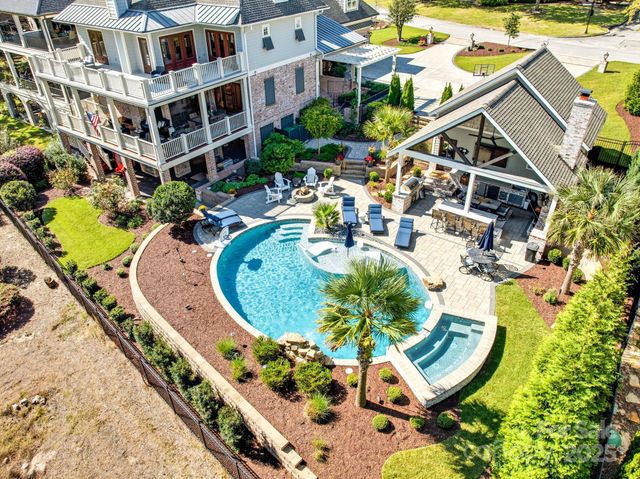 27 Veranda Lane, Blythewood, SC 29016