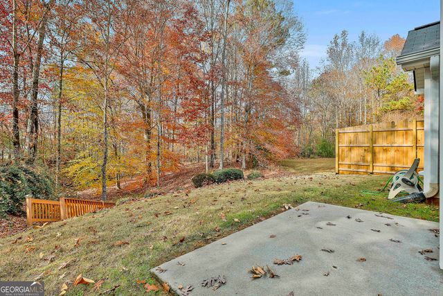 120 Creekside Drive, Grantville, GA 30220