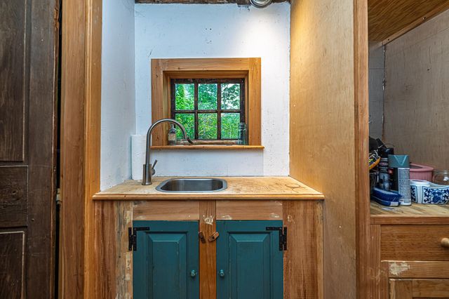 31 Long Hill Road, Raymond, NH 03077