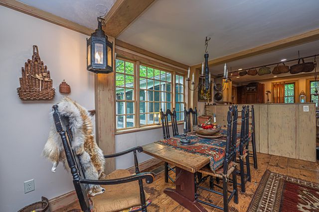 31 Long Hill Road, Raymond, NH 03077