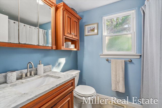 2682 Quakezik Street, Hastings, MI 49058