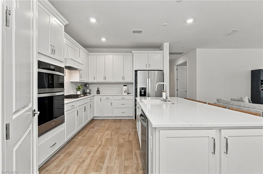 24781 Marina Del Ray DR, BONITA SPRINGS, FL 34135 — photo 4