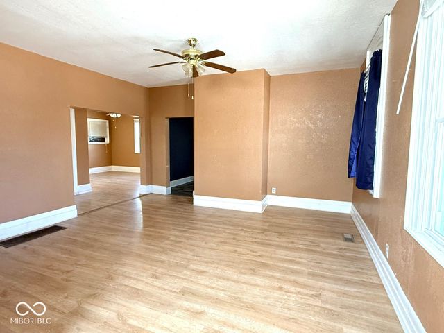 203 Crane Drive, Crawfordsville, IN 47933