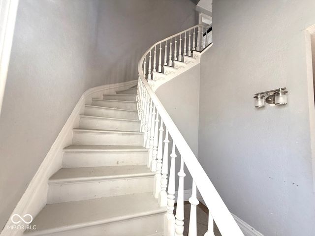 203 Crane Drive, Crawfordsville, IN 47933