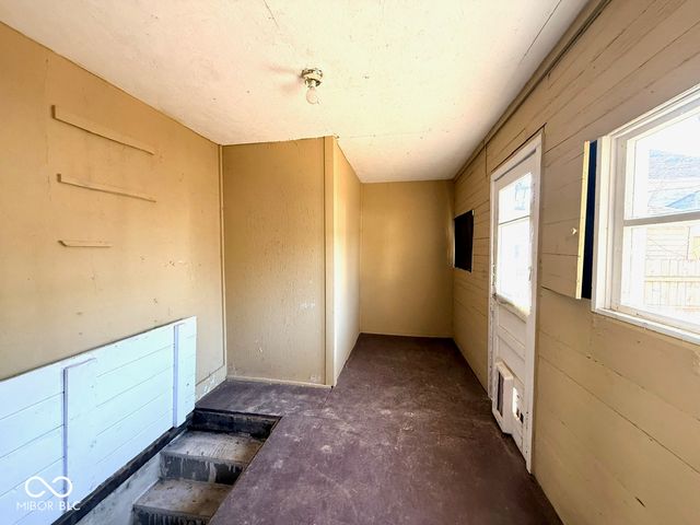 203 Crane Drive, Crawfordsville, IN 47933