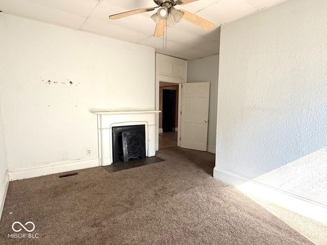 203 Crane Drive, Crawfordsville, IN 47933