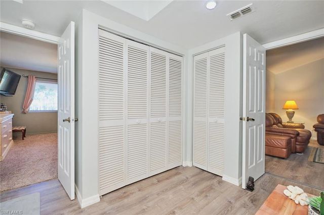 5510 SW 4th PL 406, Cape Coral, FL 33914