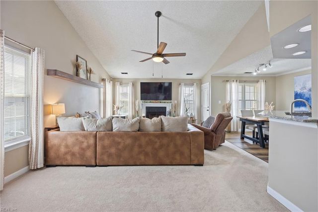 1503 April CT, Virginia Beach, VA 23464