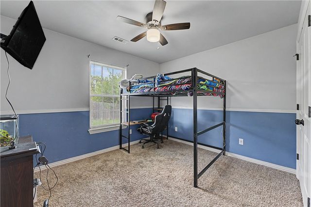 809 E Marietta Court, Rogers, AR 72758