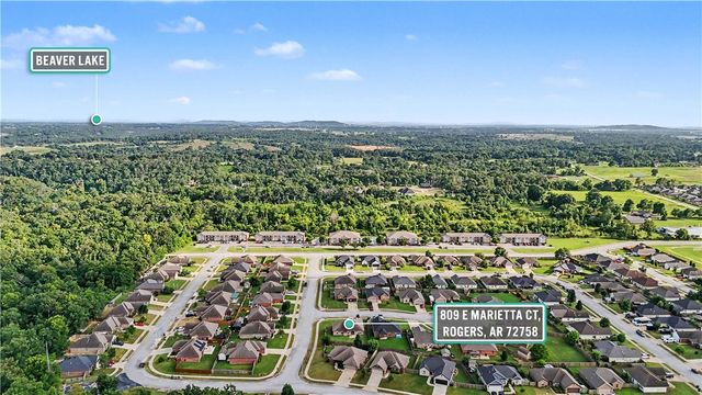 809 E Marietta Court, Rogers, AR 72758