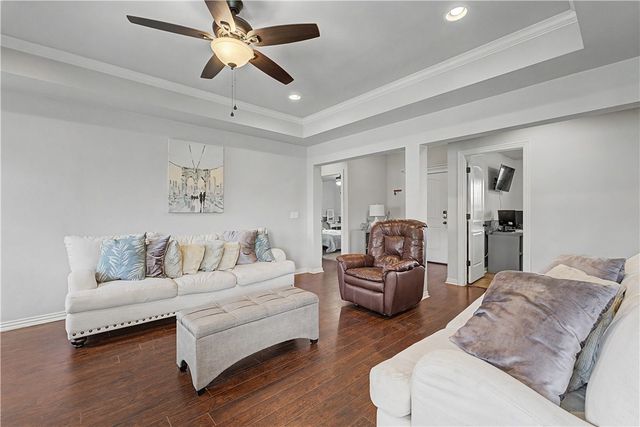 809 E Marietta Court, Rogers, AR 72758