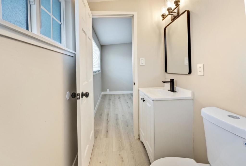 Image 17 of property listing at 318 Navajo Drive, Salinas, CA 93906