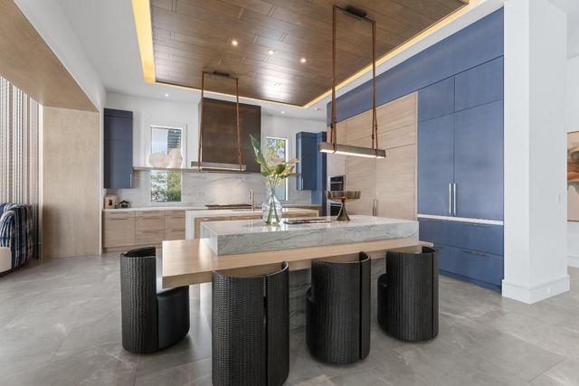 210 Bears Club Drive, Jupiter, FL 33477