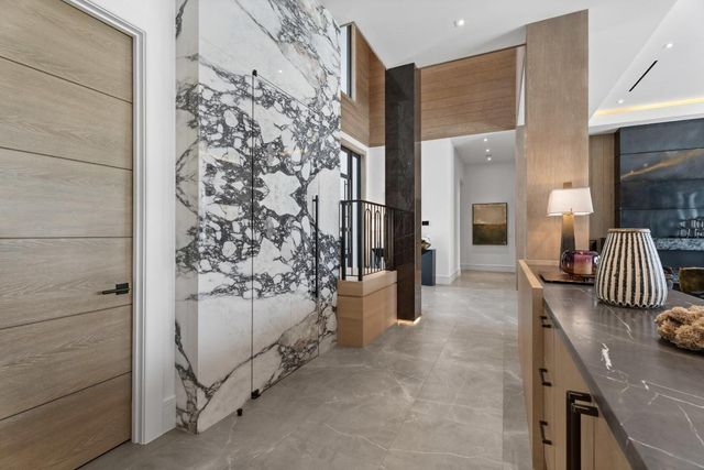 210 Bears Club Drive, Jupiter, FL 33477