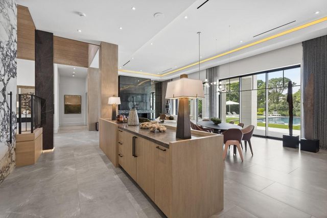 210 Bears Club Drive, Jupiter, FL 33477