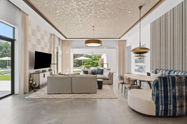 210 Bears Club Drive, Jupiter, FL 33477