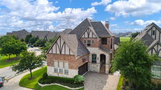 640 The Lakes Boulevard, Lewisville, TX 75056