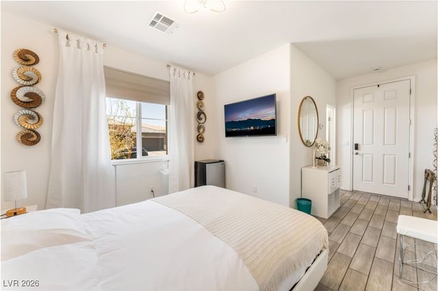 6209 Gambetta Street, Las Vegas, NV 89115