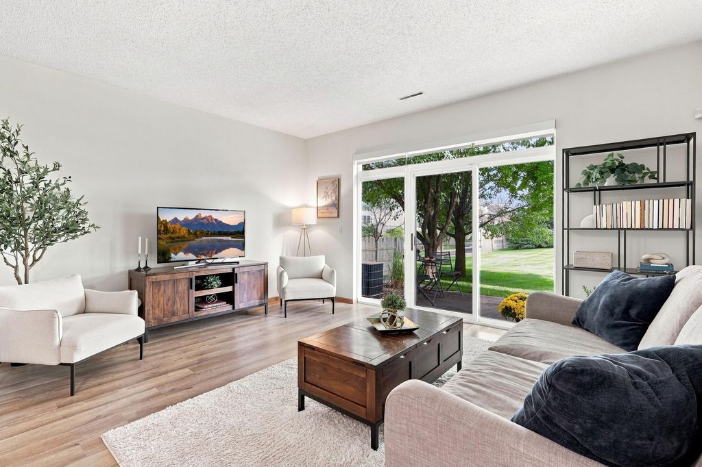 789 Providence Drive, Shakopee, MN 55379 — exterior