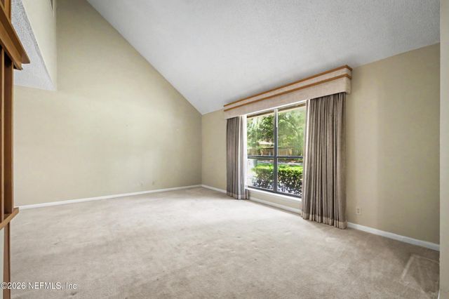 2936 OLD ORCHARD Road, Jacksonville, FL 32257