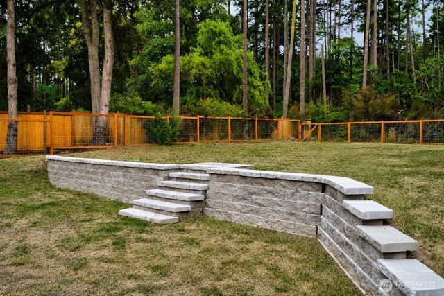 1808 Wellington Drive, Oak Harbor, WA 98277