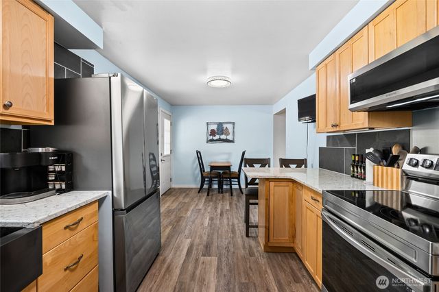 1808 Wellington Drive, Oak Harbor, WA 98277