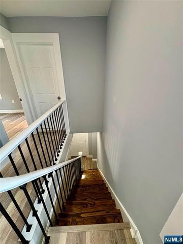48 2nd Street, Somerville, NJ 08876