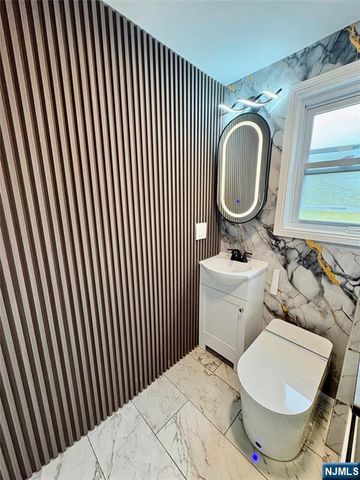 48 2nd Street, Somerville, NJ 08876