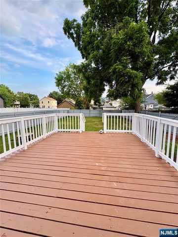48 2nd Street, Somerville, NJ 08876