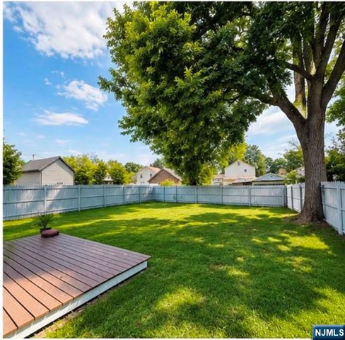 48 2nd Street, Somerville, NJ 08876