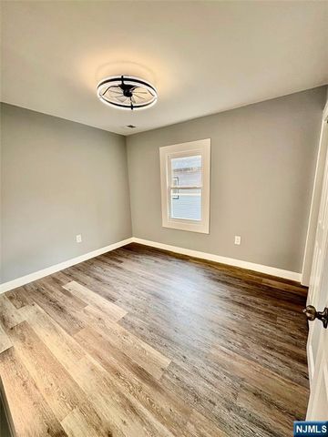 48 2nd Street, Somerville, NJ 08876