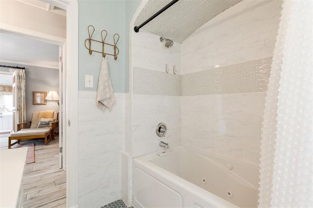 1123 Lombardy Road, Oklahoma City, OK 73118