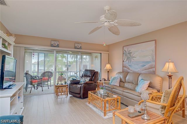 325 Charlemagne BLVD A209, Naples, FL 34112