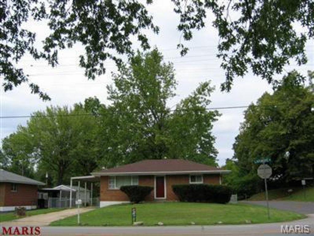 11699 Larimore Road, Unincorporated, MO 63138
