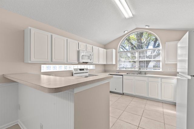 428 Chamberlain Dr, St Augustine, FL 32086