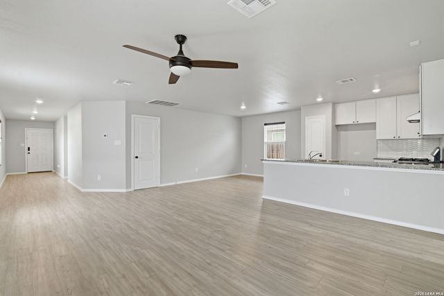 13640 Flock Pl, San Antonio, TX 78252