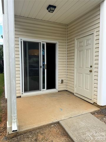 4732 Johnston Oehler Road, Charlotte, NC 28269